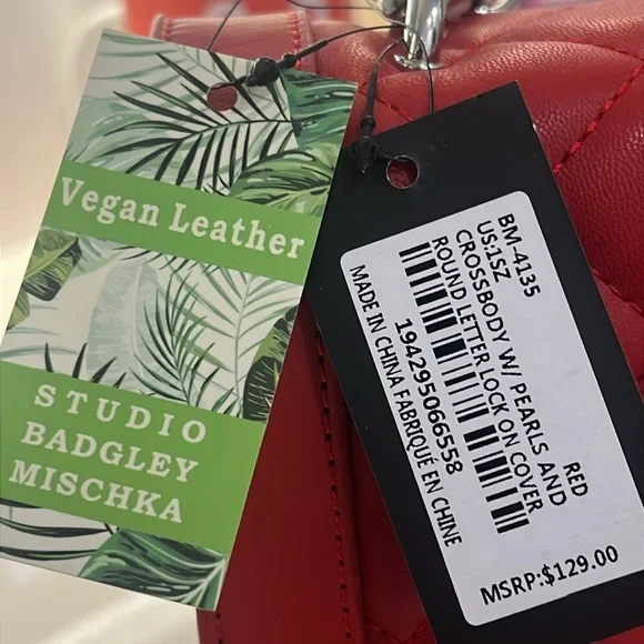 Badgley Mischka Red Quilted Shoulder Bag NWT bundle - Picture 16 of 17